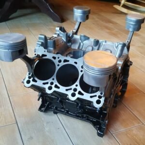 AUDI V6 engine table unique design