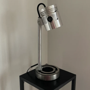 Piston desk lamp from car parts